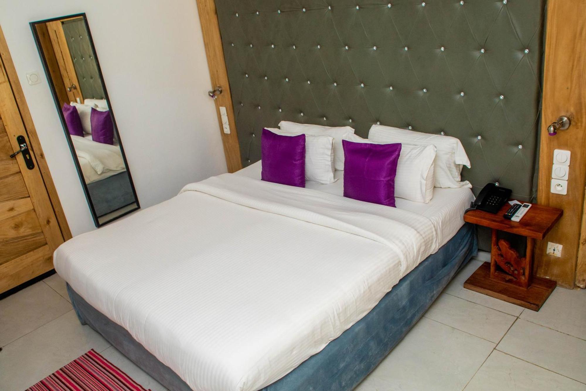 Hotel Les Orchidees Котону Стая снимка