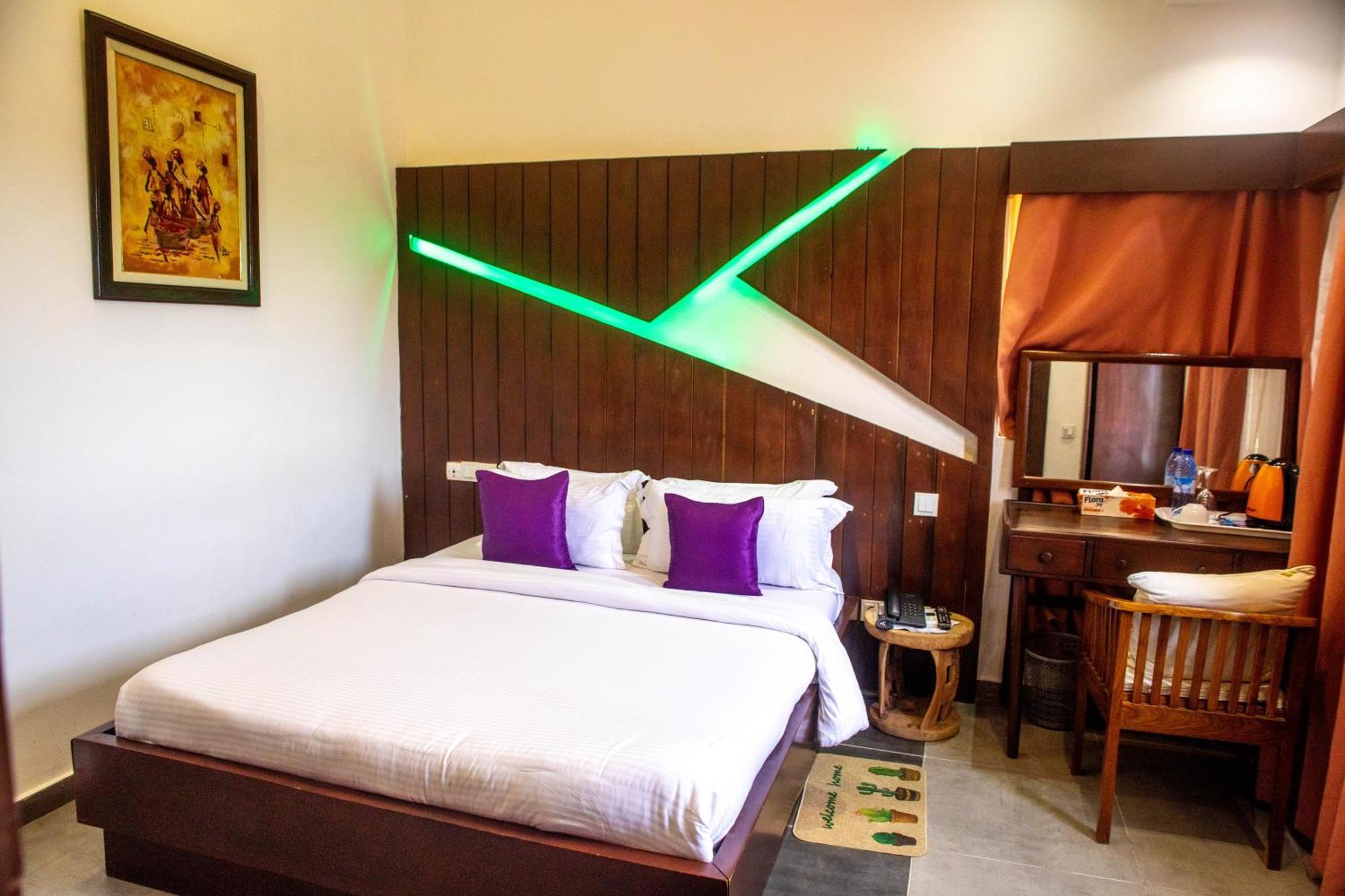 Hotel Les Orchidees Котону Стая снимка