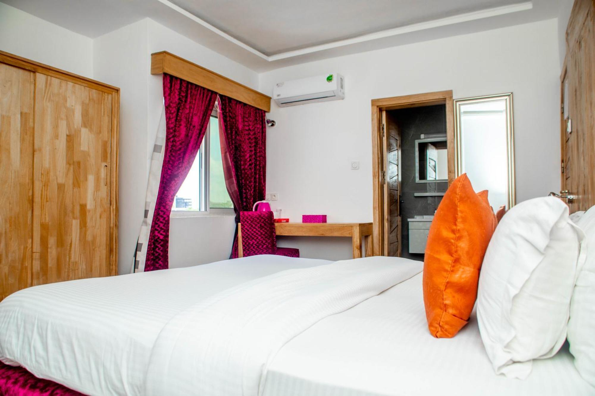 Hotel Les Orchidees Котону Стая снимка
