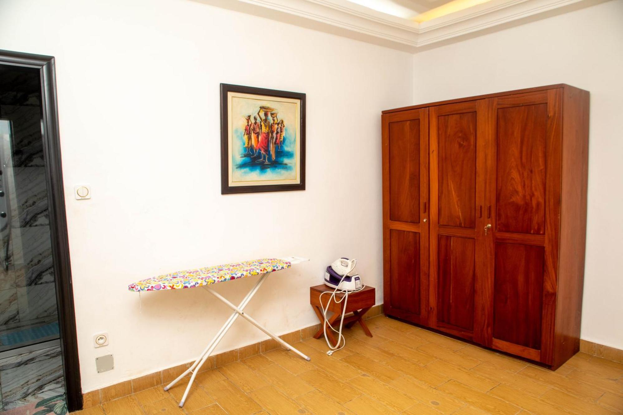 Hotel Les Orchidees Котону Стая снимка